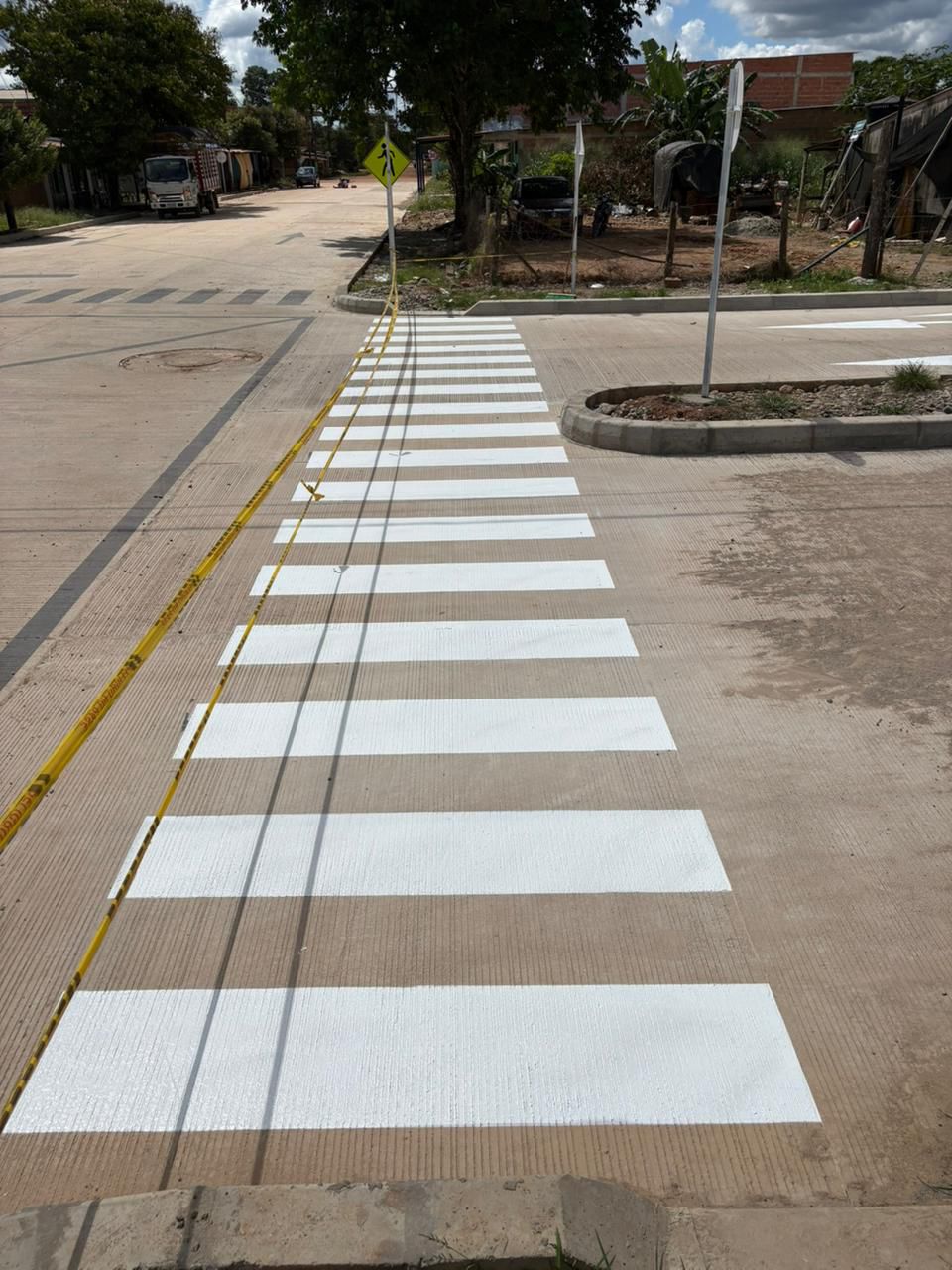 Paso peatonal en vía